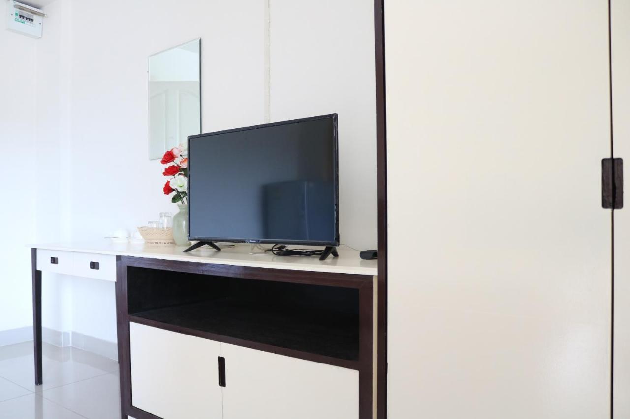 Ladapan Mansion Apartment Nonthaburi Bagian luar foto